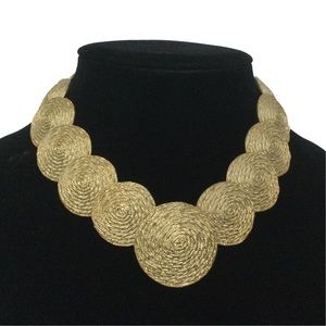 Elegant Gold Choker